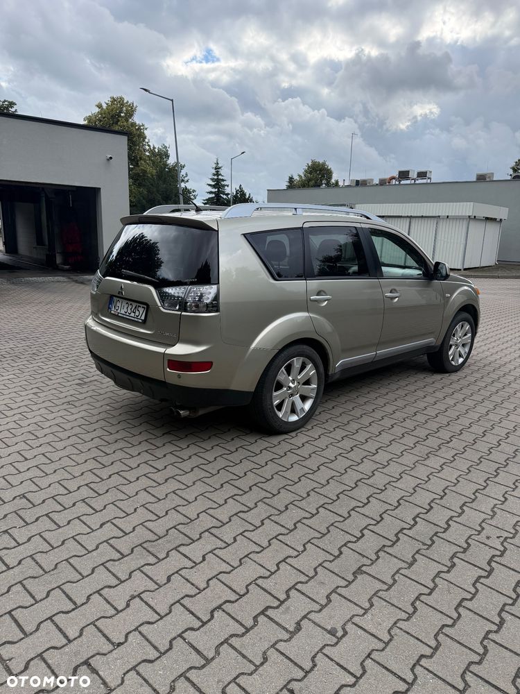 Mitsubishi Outlander 2.0 DID Intense - 5