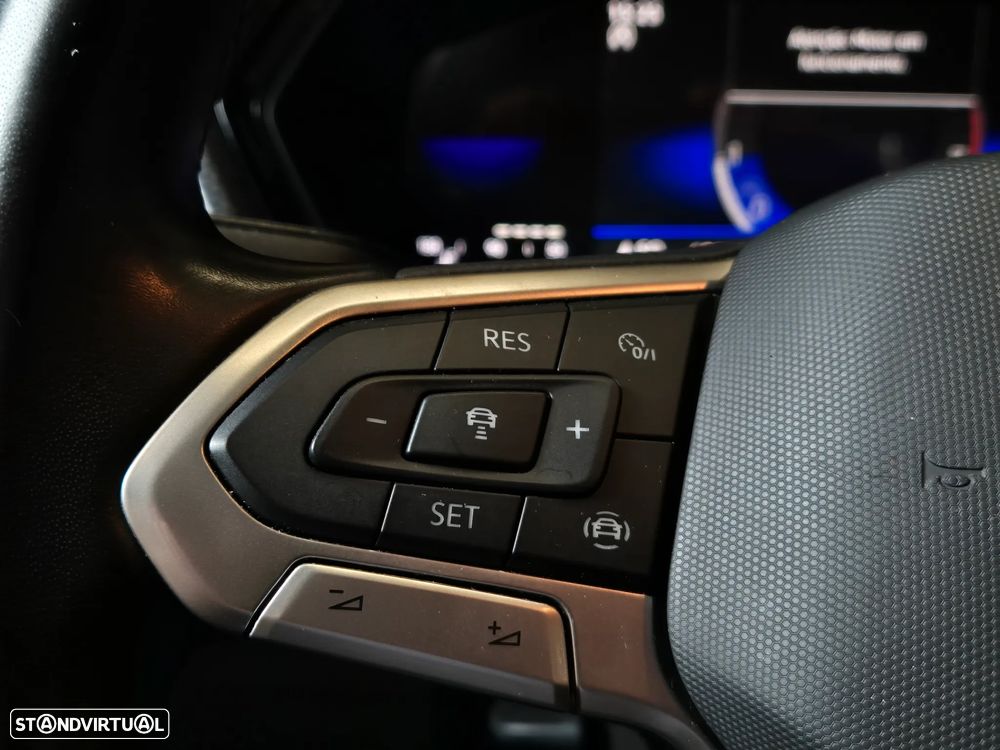 VW T-Cross 1.0 TSI Life - 40