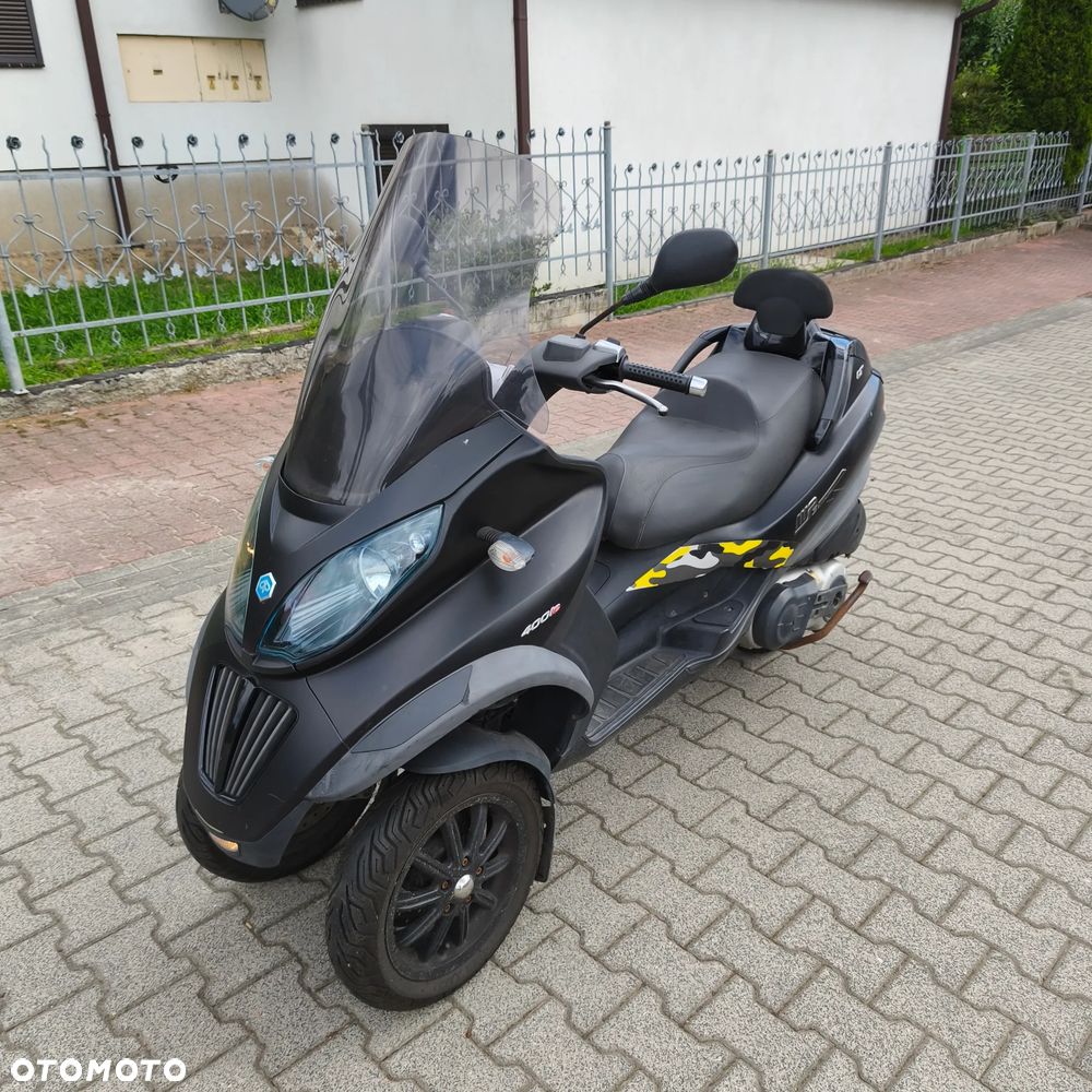 Piaggio MP-3 - 3