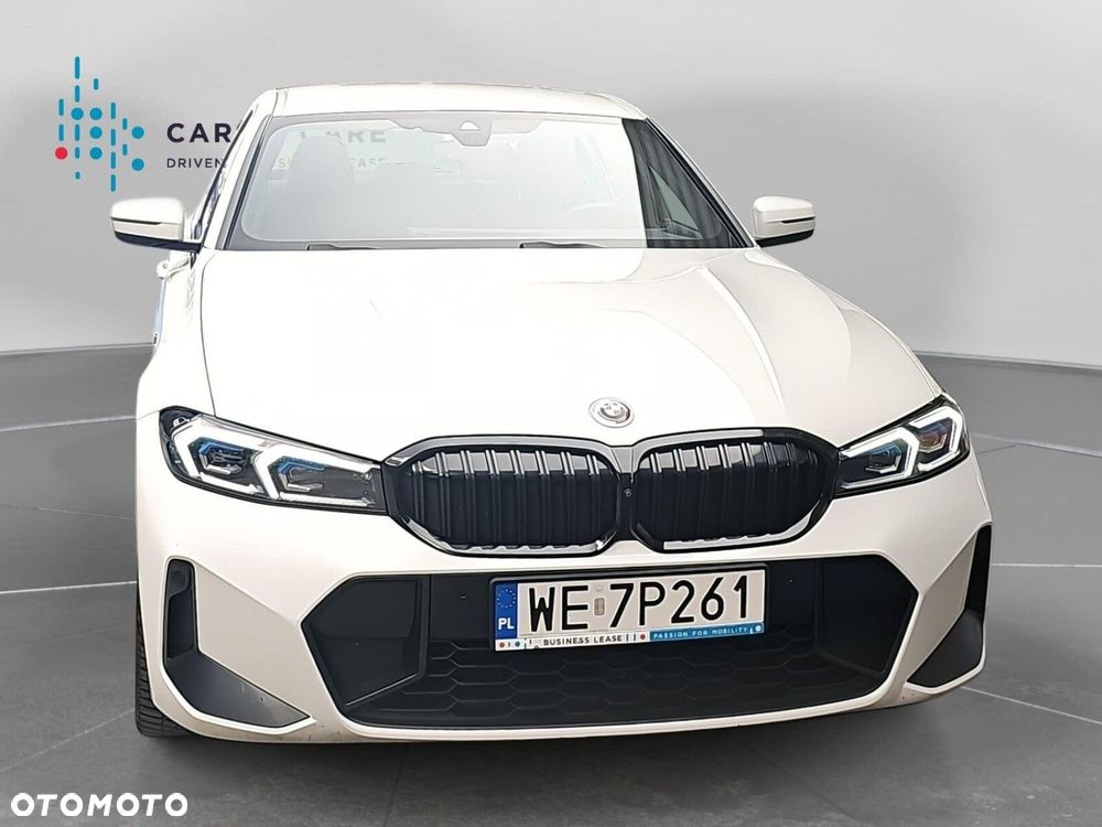 BMW Seria 3 320i - 5