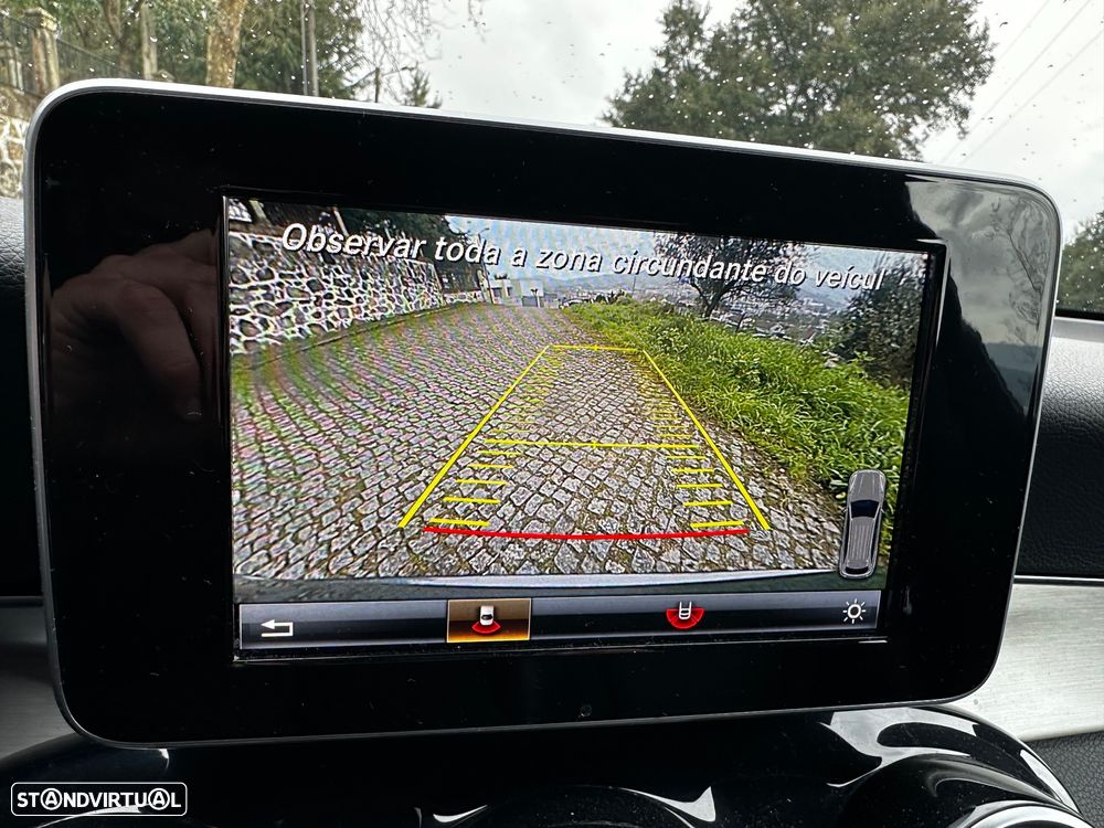 Mercedes-Benz GLC 220 d 4Matic 9G-TRONIC AMG Line - 35