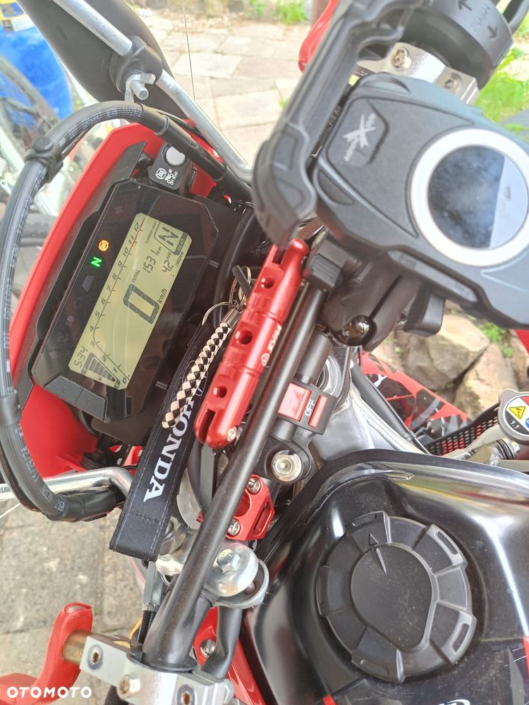 Honda CRF - 16