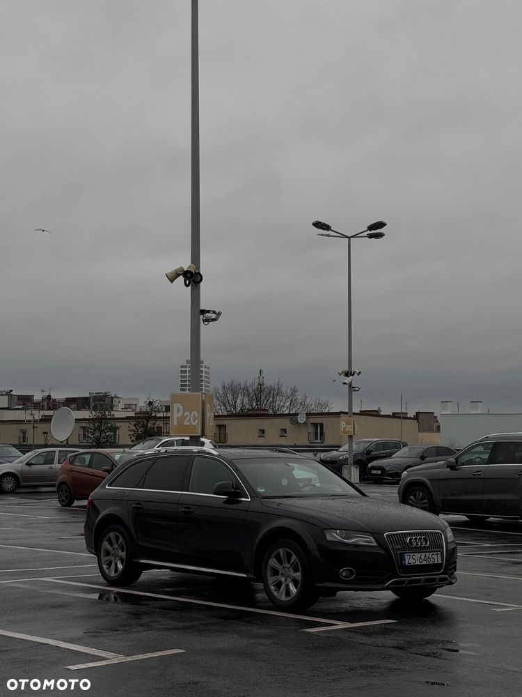 Audi A4 Allroad 2.0 TFSI S tronic - 1