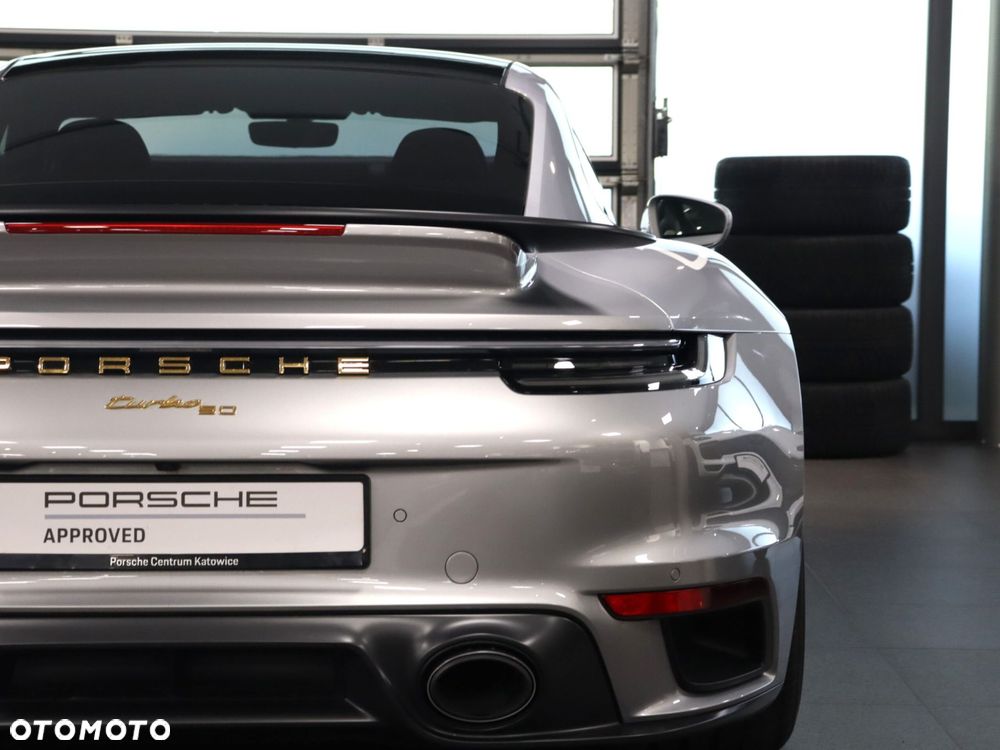 Porsche 911 Turbo 50 Years - 10