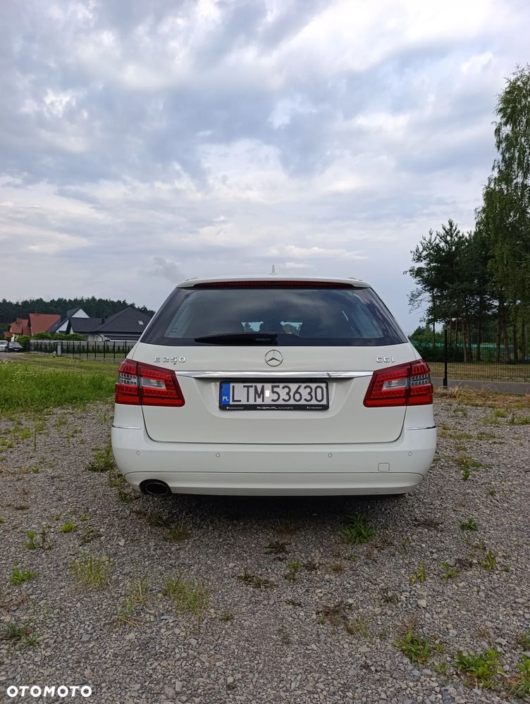 Mercedes-Benz Klasa E 250 CGI BlueEFFICIENCY Automatik Avantgarde - 3