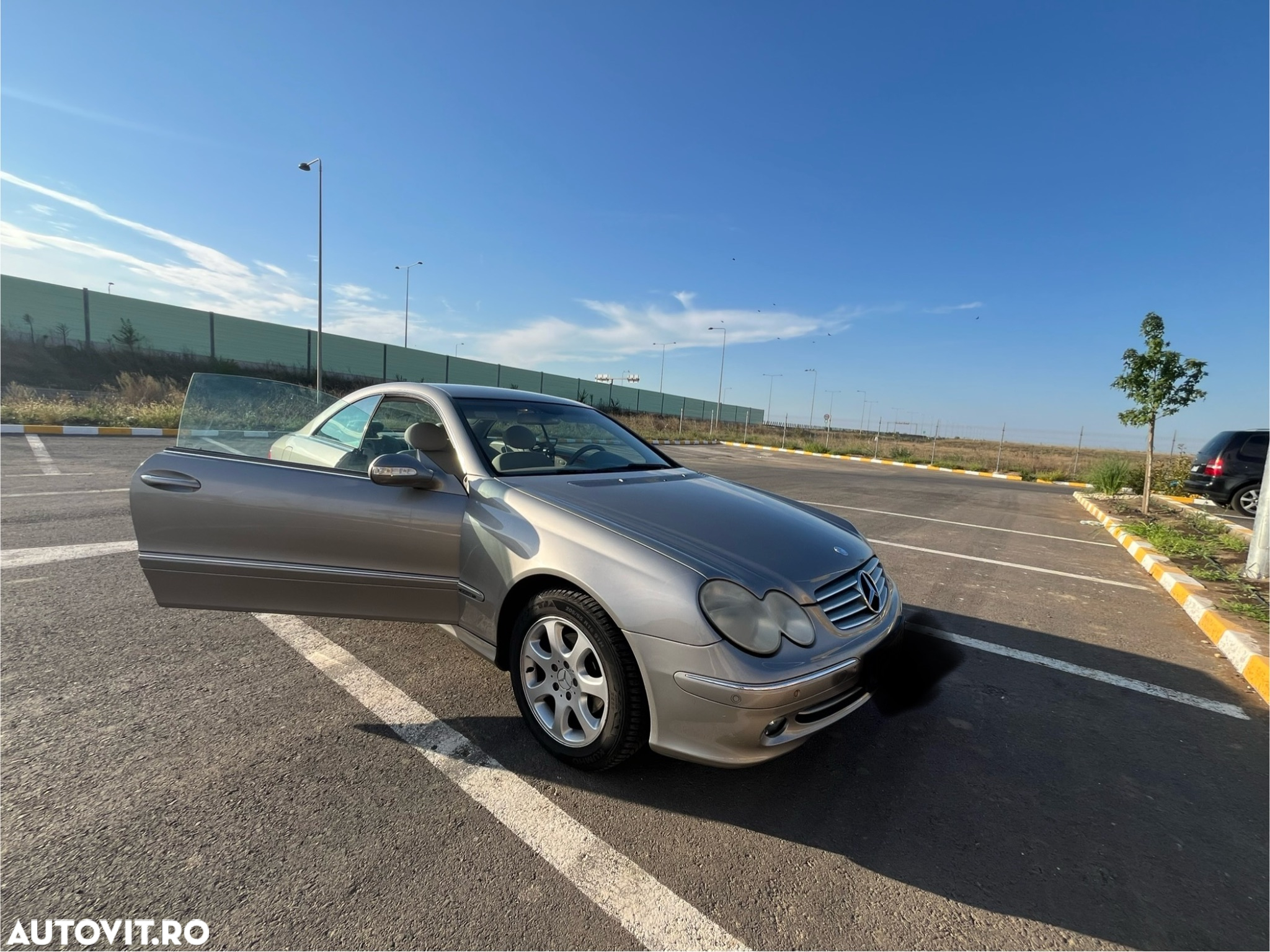 Mercedes-Benz CLK - 3