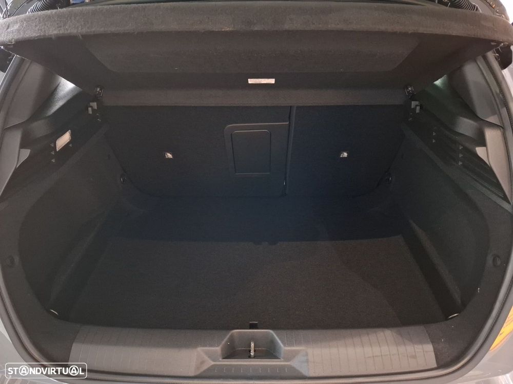 Opel Astra 1.2 T Hybrid GS eDCT — fotografia 26