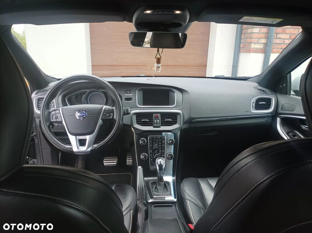 Volvo V40 - 19