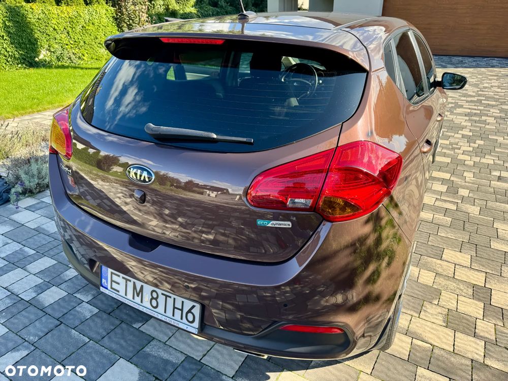 Kia Ceed Cee'd 1.6 GDI Business Line - 19