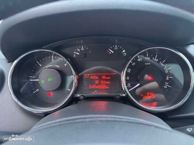 Peugeot 3008 1.6 HDi Sport - 3