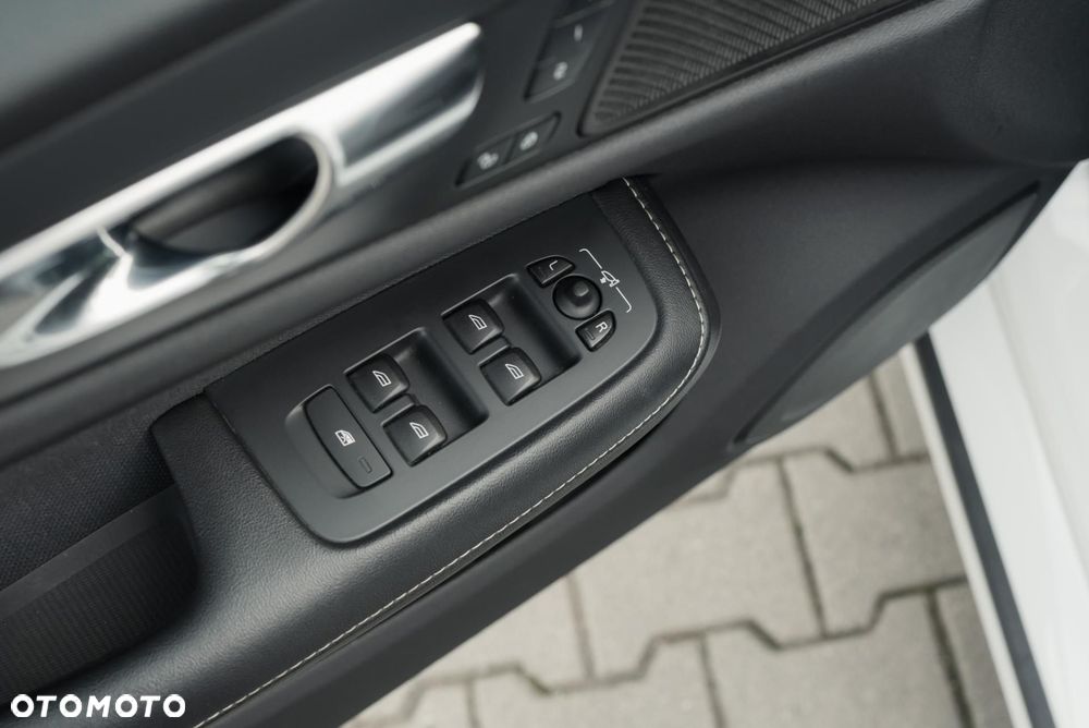 Volvo S60 - 26