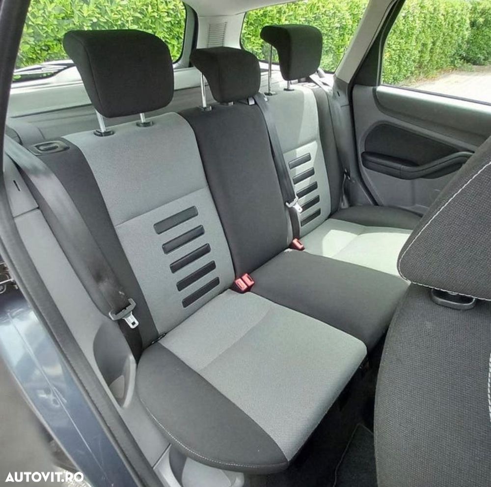Ford Focus 1.6 TDCi Trend - 10
