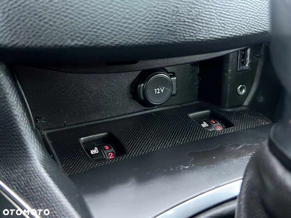 Peugeot 308 BlueHDi 150 Automatik Stop & Start Allure - 26
