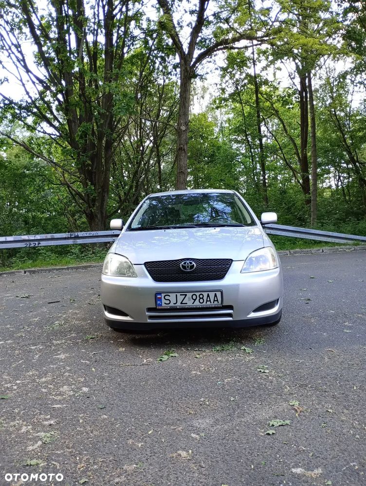 Toyota Corolla 1.6 VVT-i Terra Polaris - 1