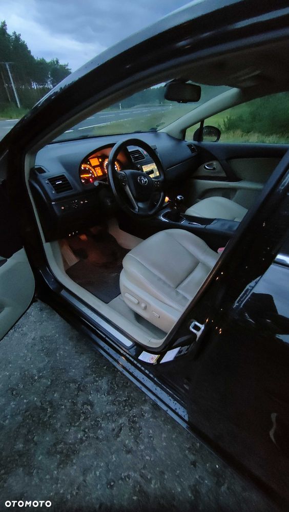 Toyota Avensis - 3