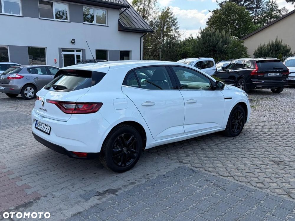 Renault Megane 1.5 Blue dCi Intens - 7