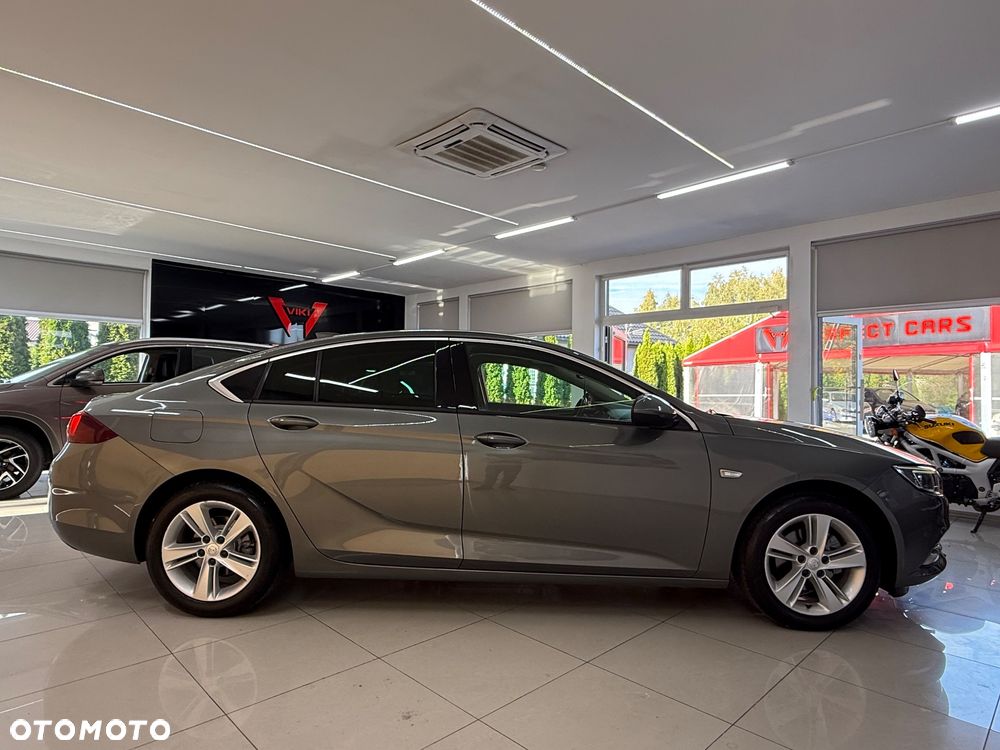 Opel Insignia 1.5 T Exclusive S&S - 12