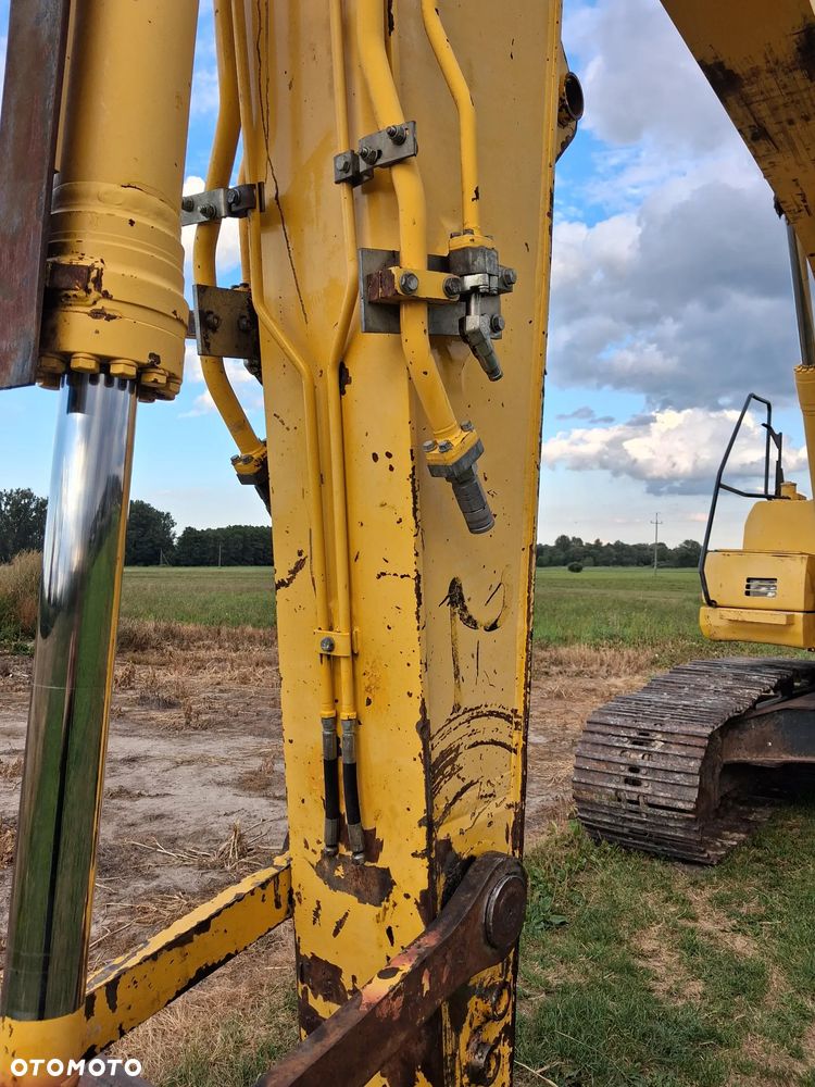 Komatsu PC210LC-8 - 6