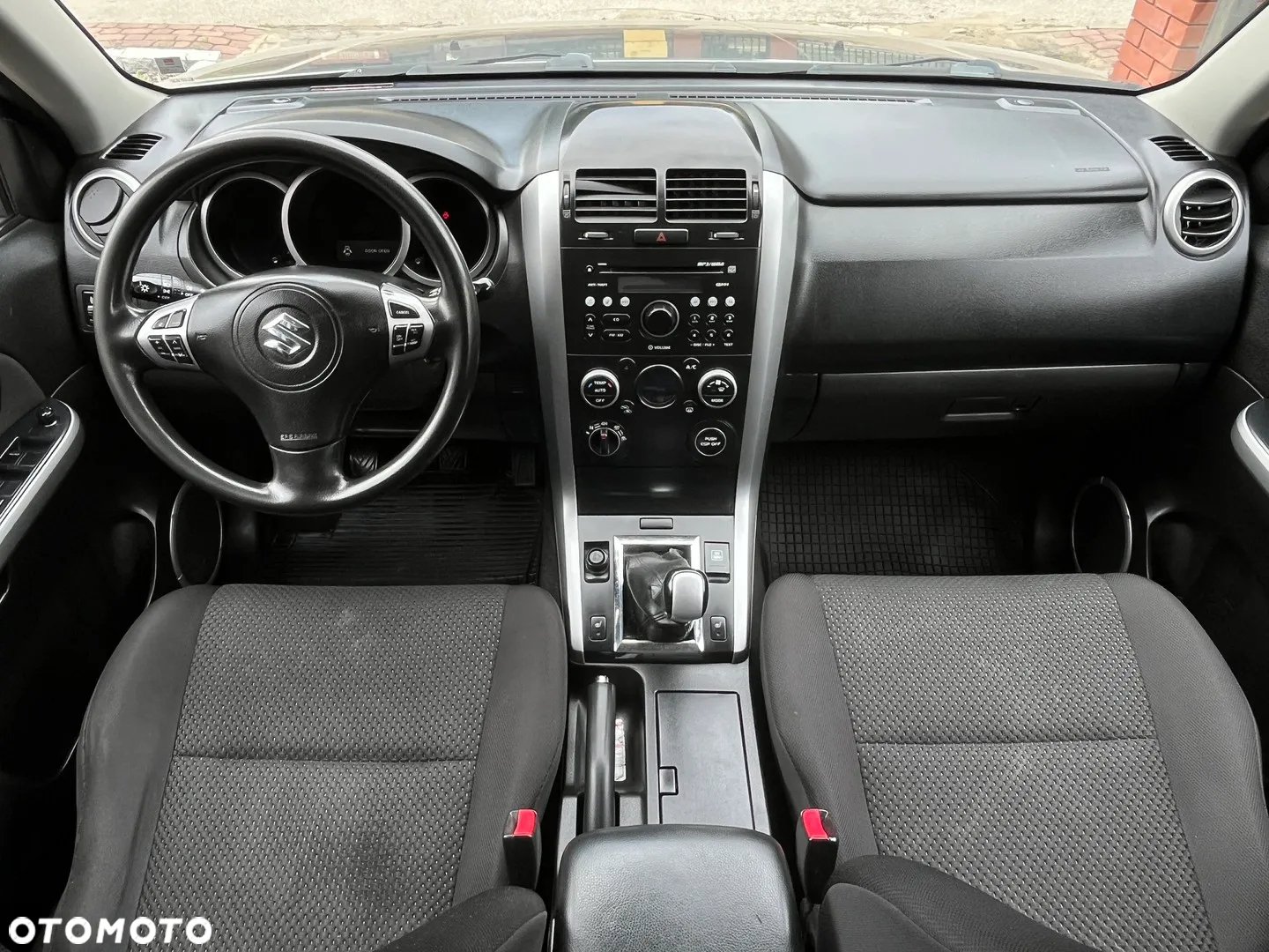 Suzuki Grand Vitara 1.9 DDiS Premium - 23