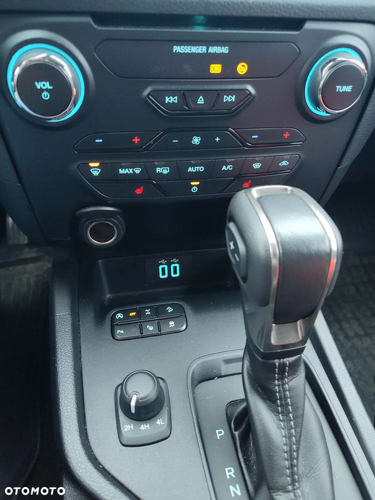 Ford Ranger 2.0 EcoBlue 4x4 DC Limited - 13