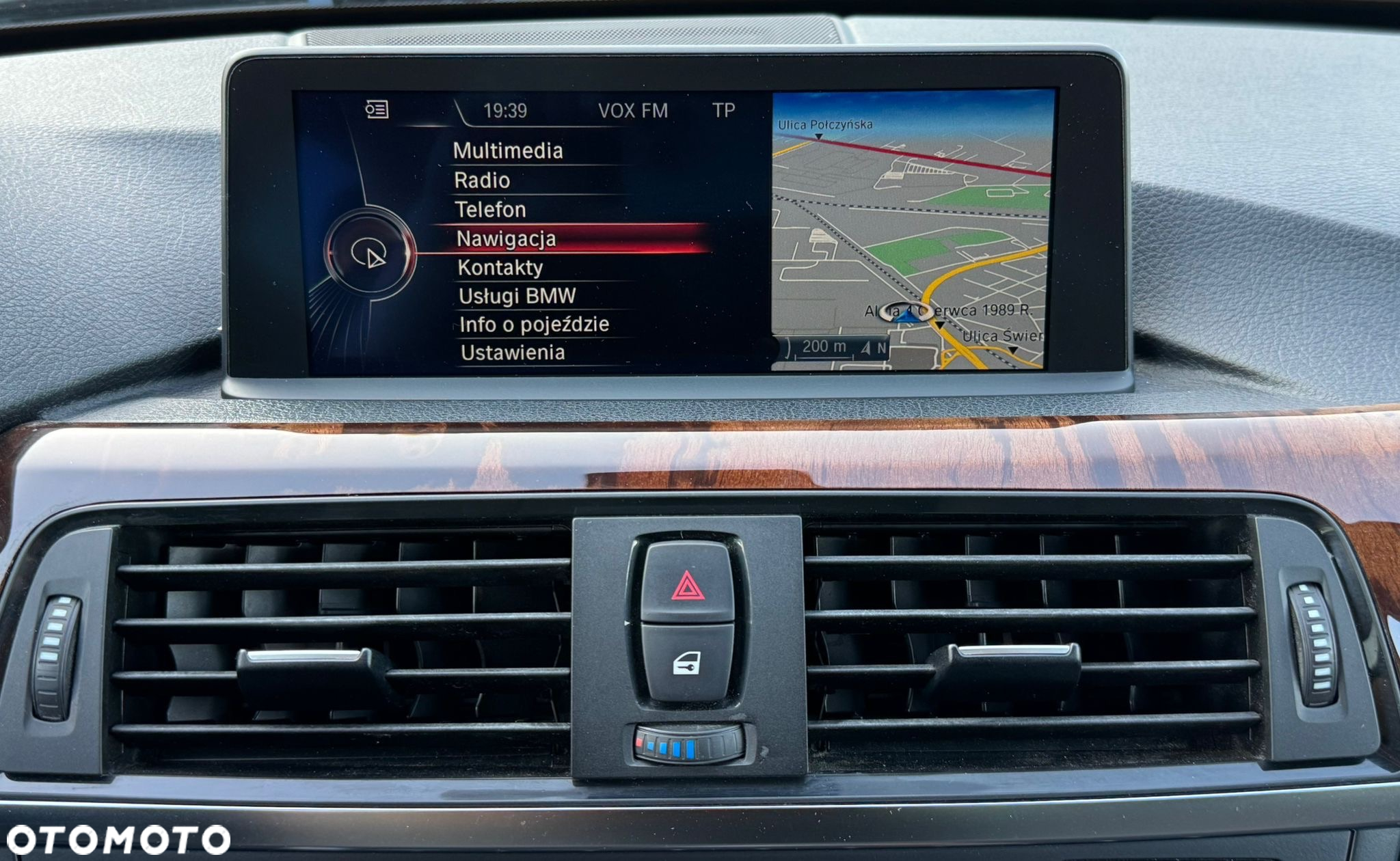 BMW Seria 3 320d - 23