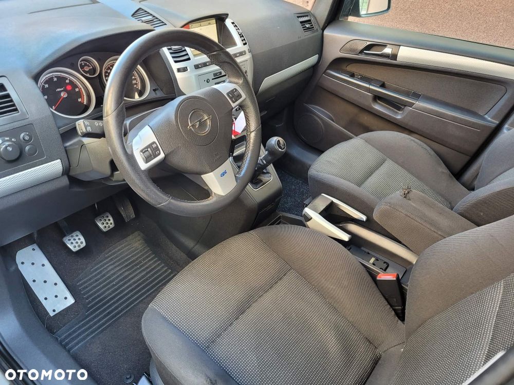 Opel Zafira - 7
