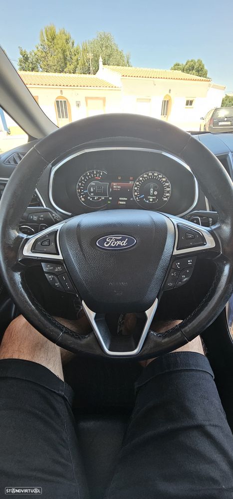 Ford S-Max 2.0 TDCi Titanium Powershift - 3