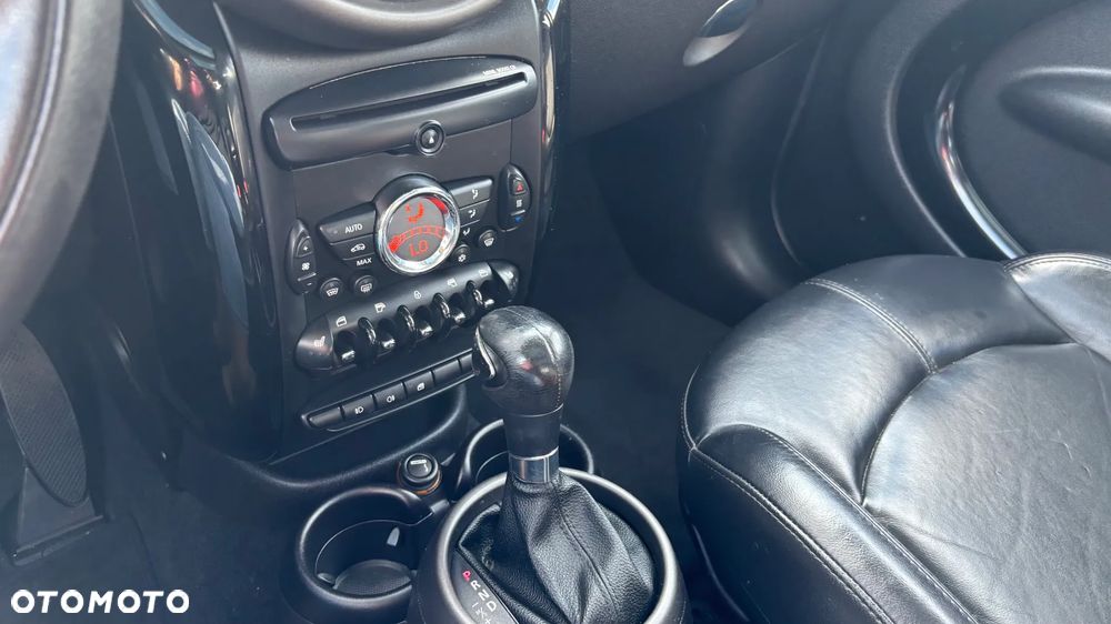 MINI Countryman Cooper D ALL4 - 23