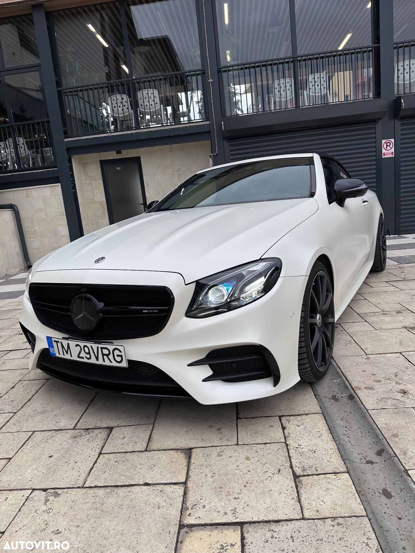 Mercedes-Benz E AMG 53 4M Coupe Aut. - 1
