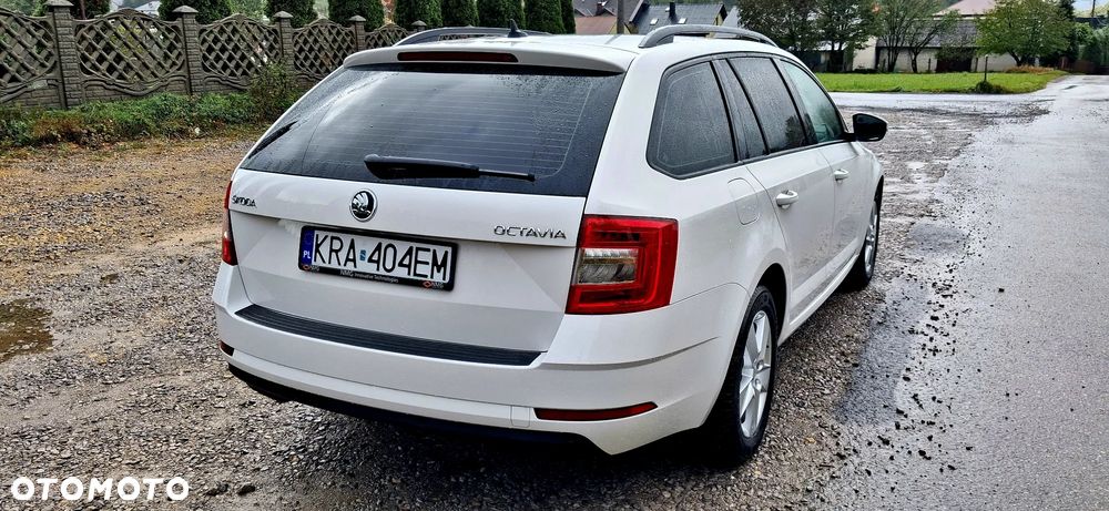 Skoda Octavia 1.6 TDI SCR Active - 4