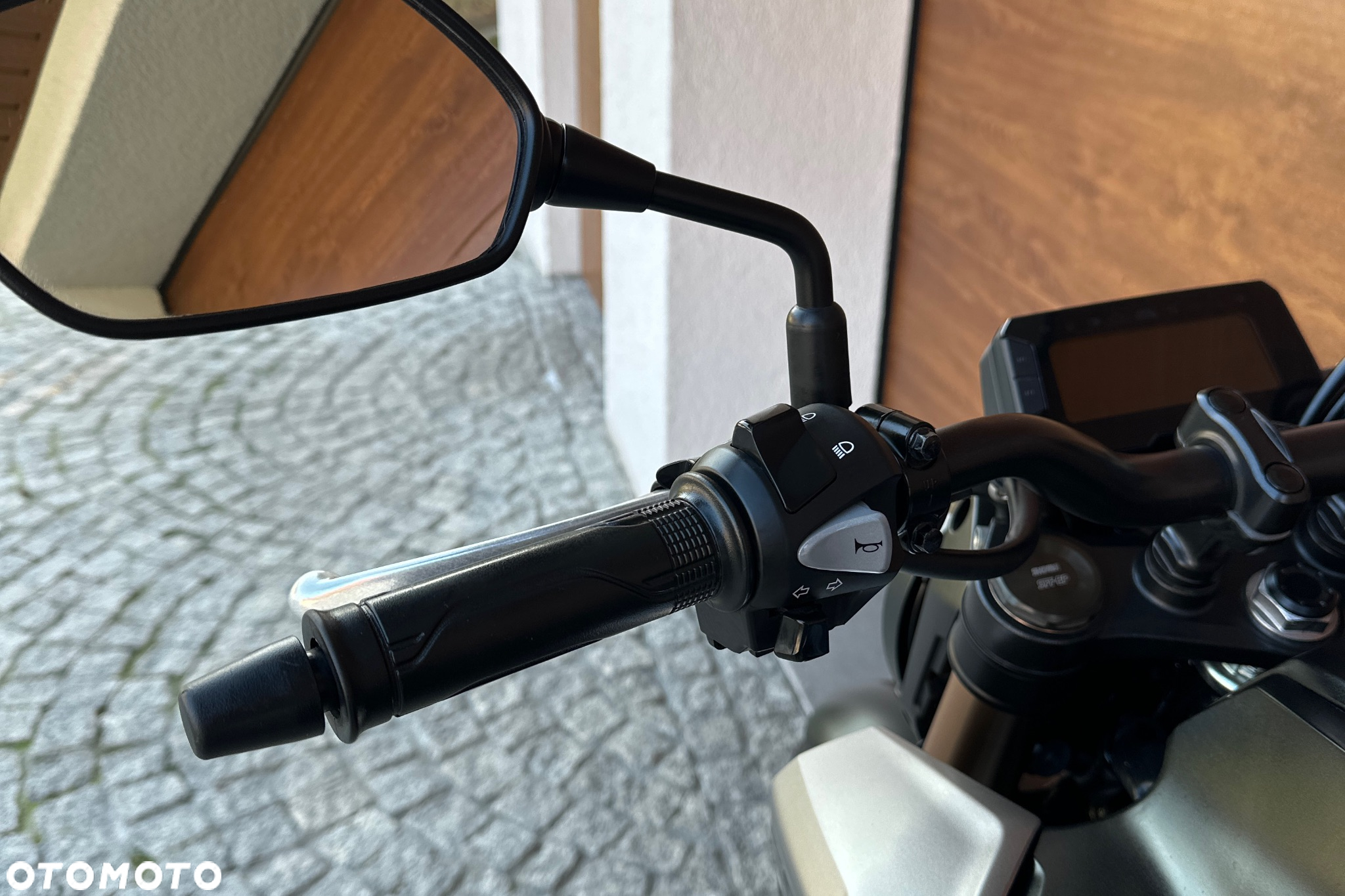 Honda CB - 27