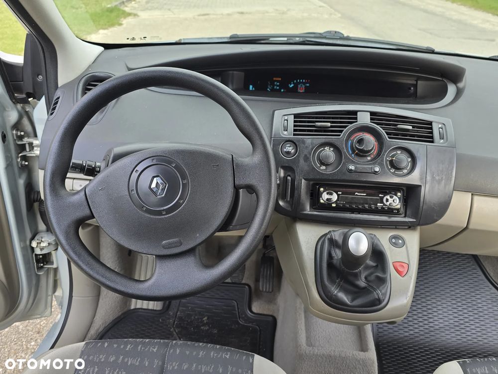 Renault Scenic 1.6 Exception - 14