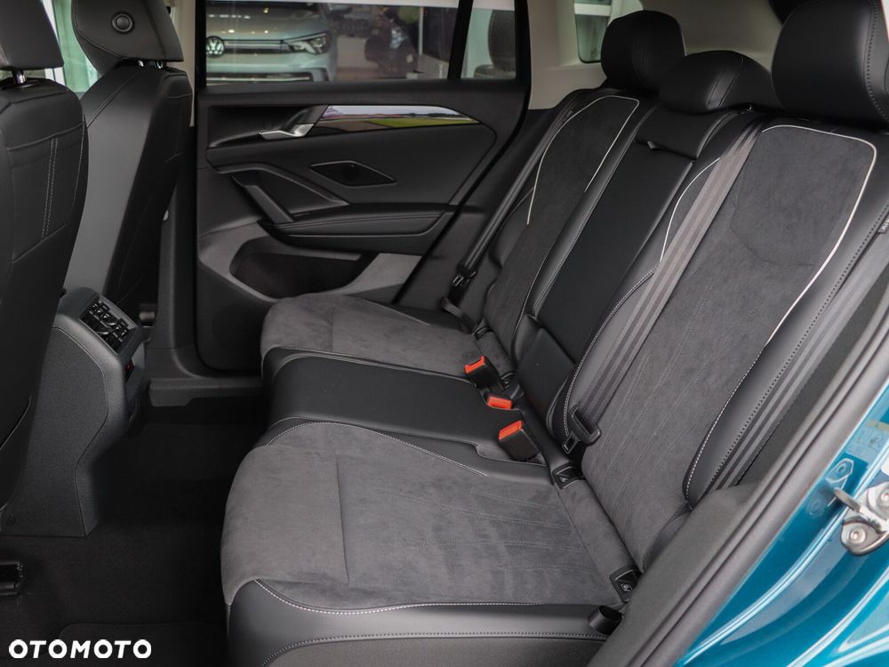 Volkswagen Tiguan - 13