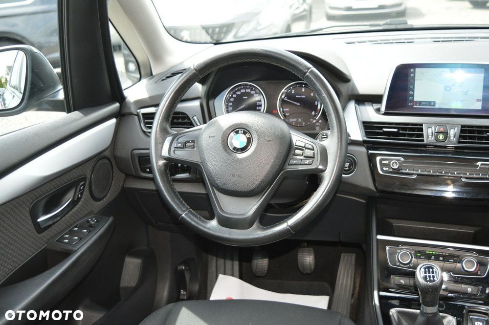 BMW Seria 2 - 22