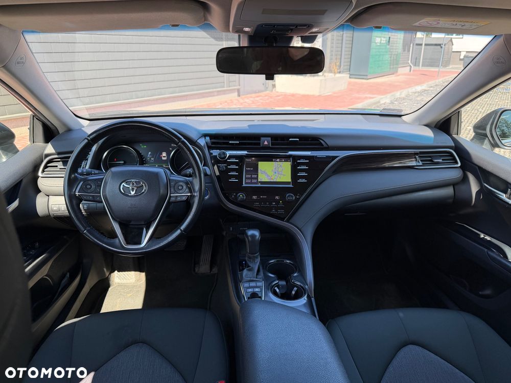 Toyota Camry 2.5 Hybrid Comfort CVT - 14