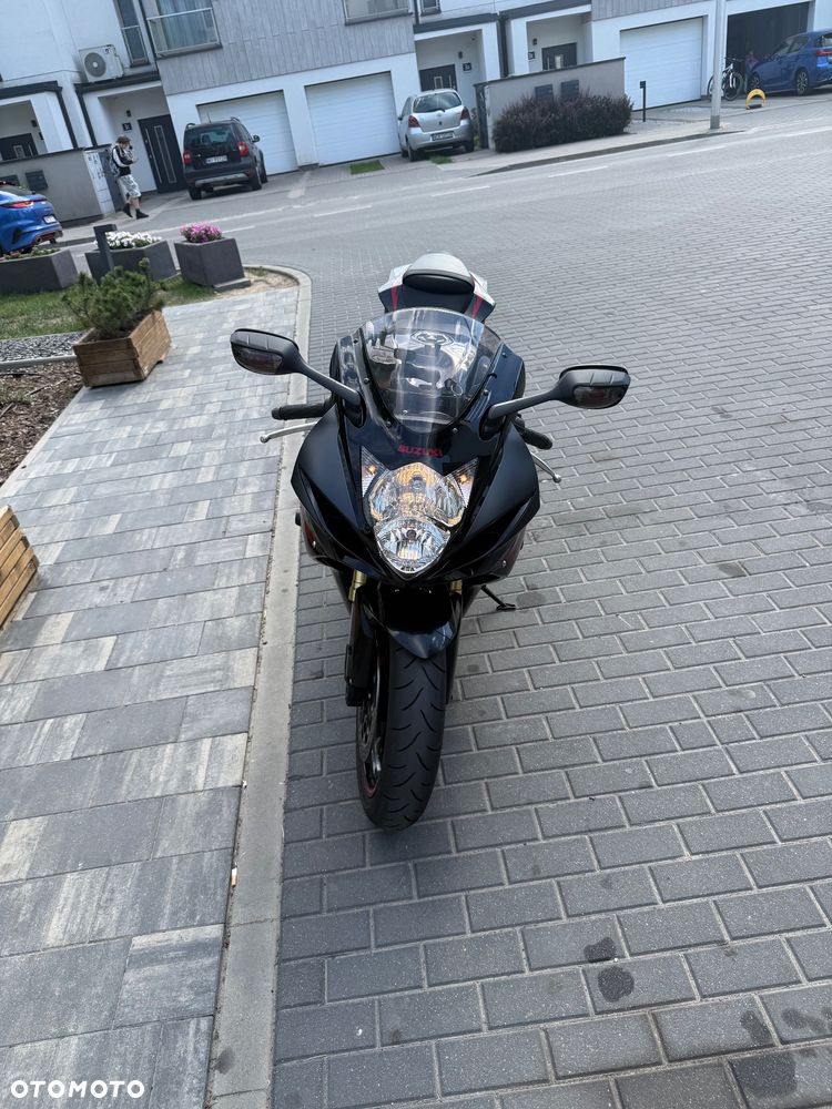 Suzuki GSX-R - 5
