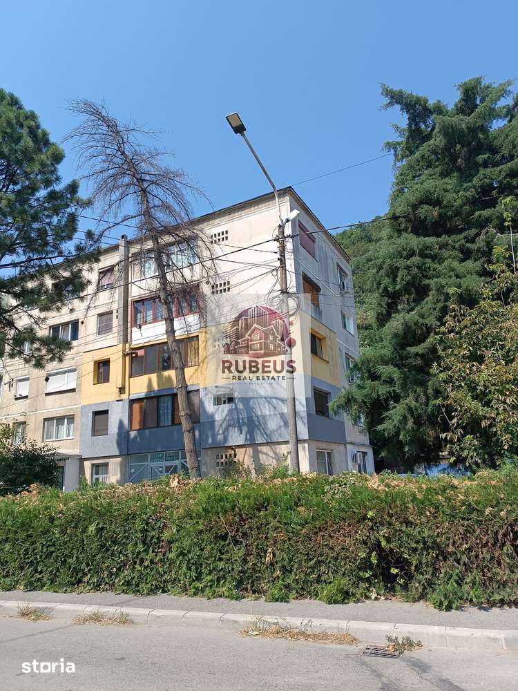 Apartament 2 camere Orșova | 54 mp, mobilat, renovat, gata de mutare — fotografia 1