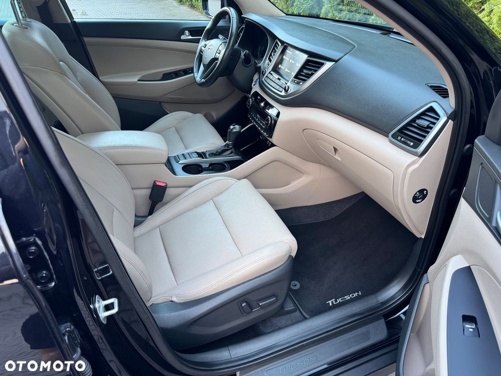 Hyundai Tucson - 30