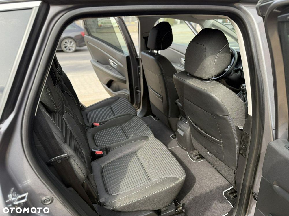 Renault Scenic - 20