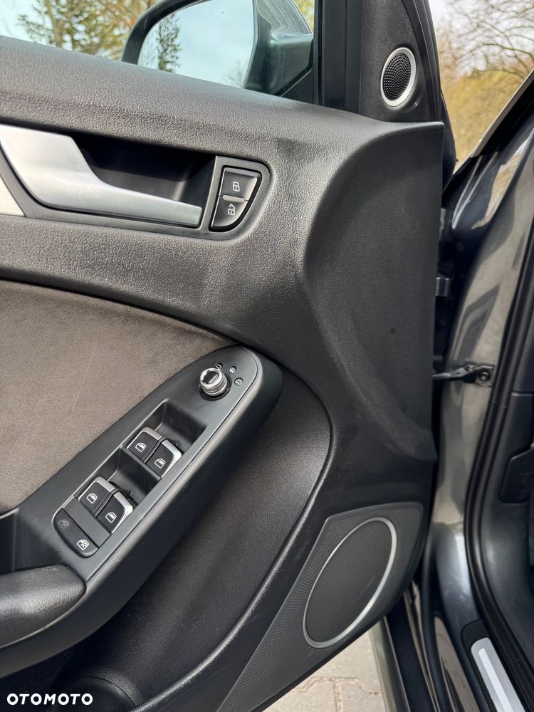 Audi A4 Avant 2.0 TDI DPF quattro S tronic S line Sportpaket - 20