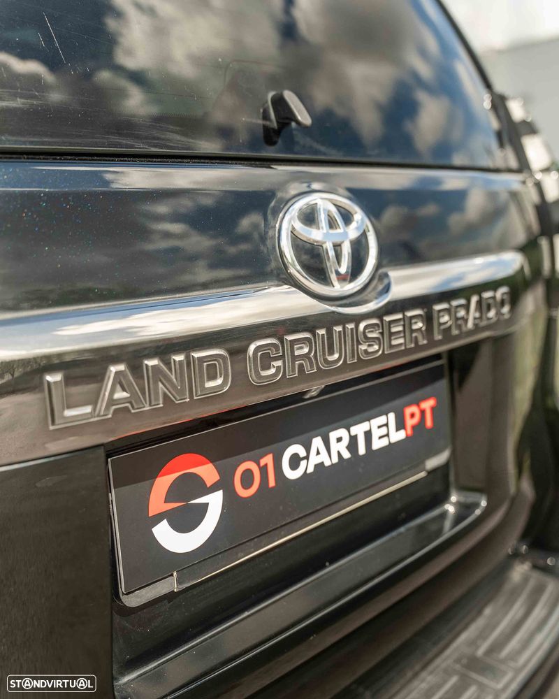 Toyota Land Cruiser Prado - 14