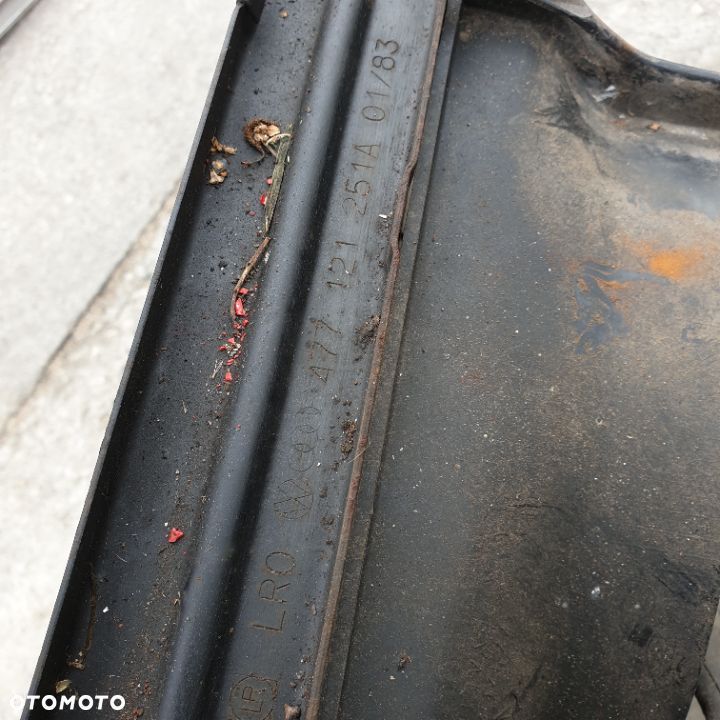 PORSCHE 924 2.0 CHLODNICA WENTYLATOR 477121251A - 3