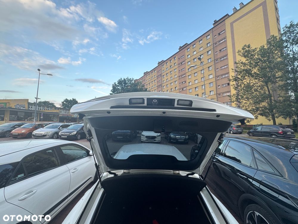 Kia Stinger 2.0 T-GDI L - 22