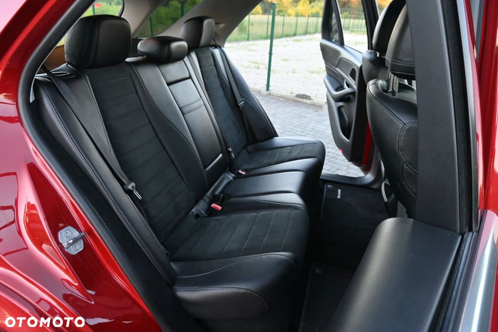 Mercedes-Benz GLE 400 d 4-Matic Premium - 25