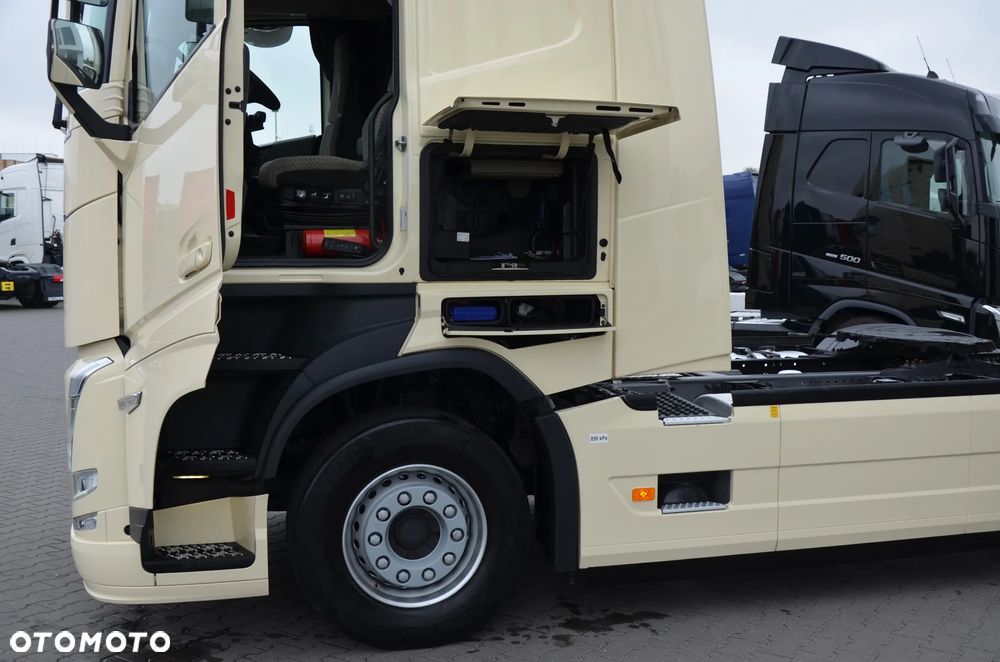 Volvo FH 500 XL NEW / 12.2022r / FULL LED / KLIMA P. / NAVI / WAGA / KAMERA / 6200 - 8