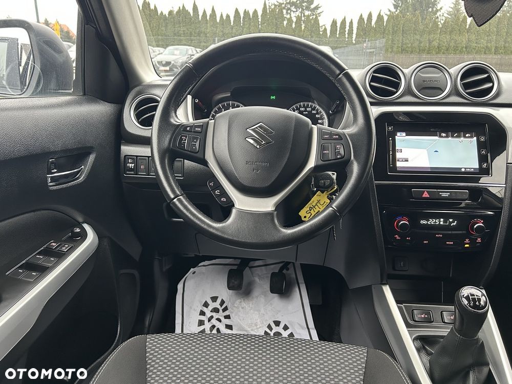Suzuki Vitara 1.6 Premium 2WD - 6