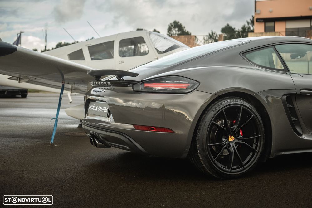 Porsche 718 Cayman 2.5 S PDK - 10