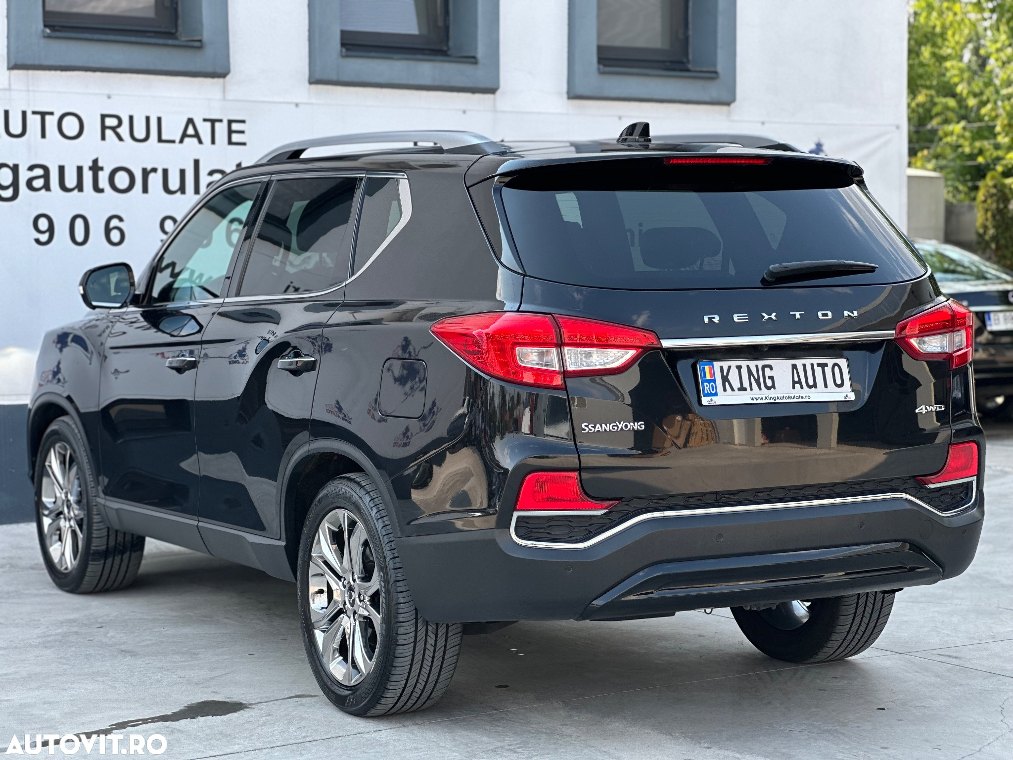 SsangYong REXTON 2.2 e-XDi 220 4WD Aut. Sapphire - 24