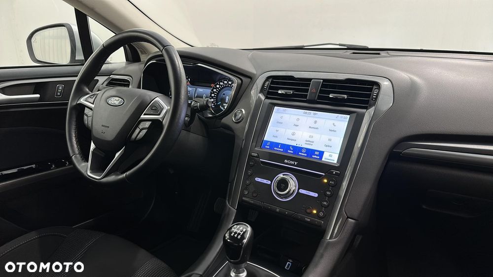 Ford Mondeo - 15