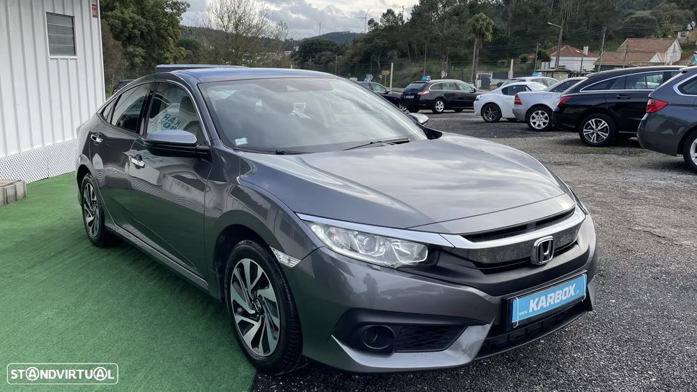 Honda Civic 1.5 i-VTEC Comfort - 4